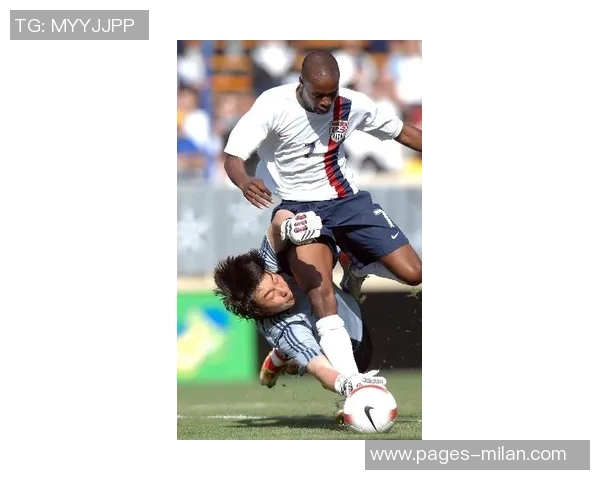 泰山队主场平局遭遇三连平球员谢场时满脸遗憾与失落