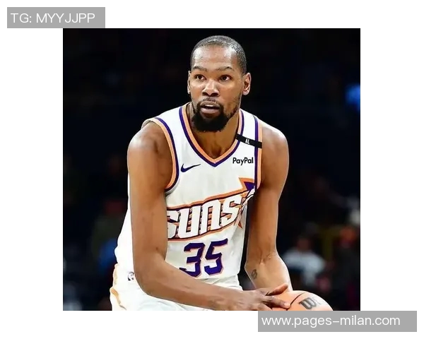 杜兰特新赛季表现抢眼场均30分6板助球队争胜